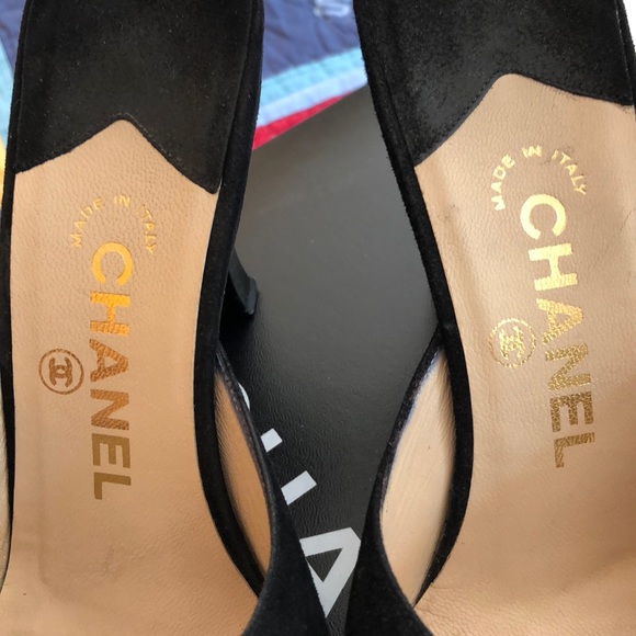 Chanel black suede kitten heels 37 - Picture 2 of 6